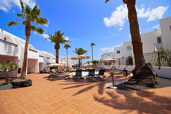 Flamingo apartment offers